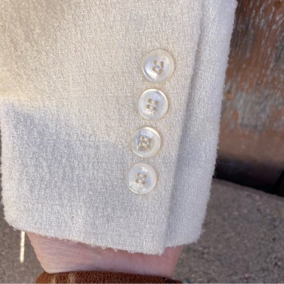 TALBOTS Women’s Cream Textured Italian Silk Cotton Fabric Blazer Jacket Size 10 - Picture 3 of 16